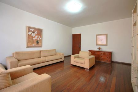 Apartamento à venda com 186m², 4 quartos e 2 vagasSala