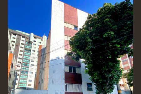 Apartamento à venda com 186m², 4 quartos e 2 vagasFachada