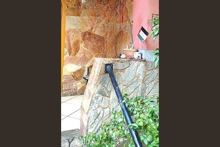 Casa à venda com 300m², 3 quartos e 2 vagas