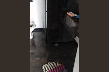 Casa à venda com 300m², 3 quartos e 2 vagas