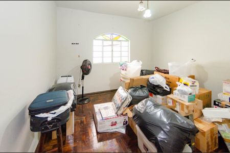 Casa à venda com 300m², 4 quartos e 2 vagasQuarto 3