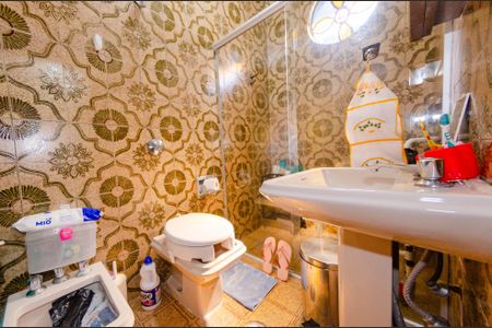 Casa à venda com 300m², 4 quartos e 2 vagasBanheiro suíte