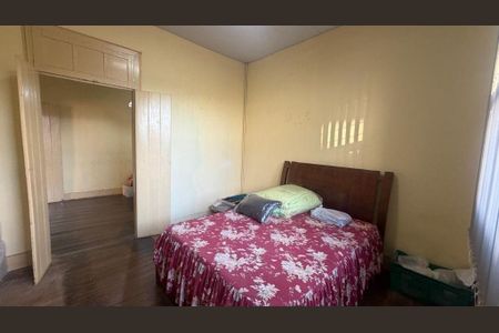 Casa à venda com 2 quartos, 100m² em Santa Tereza, Belo Horizonte