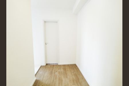 Apartamento à venda com 55m², 2 quartos e 1 vaga Apartamento à venda com 55m², 2 quartos e 1 vagaEntrada
