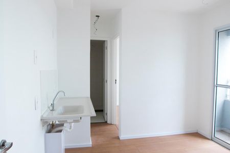 Apartamento à venda com 28m², 2 quartos e sem vaga Apartamento à venda com 28m², 2 quartos e sem vagaSala/Cozinha