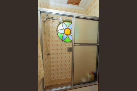 Casa à venda com 133m², 3 quartos e 2 vagas Casa à venda com 133m², 3 quartos e 2 vagasBanheiro social