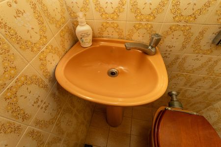 Casa à venda com 133m², 3 quartos e 2 vagas Casa à venda com 133m², 3 quartos e 2 vagasLavabo