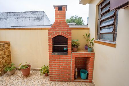 Casa à venda com 133m², 3 quartos e 2 vagas Casa à venda com 133m², 3 quartos e 2 vagasChurrasqueira