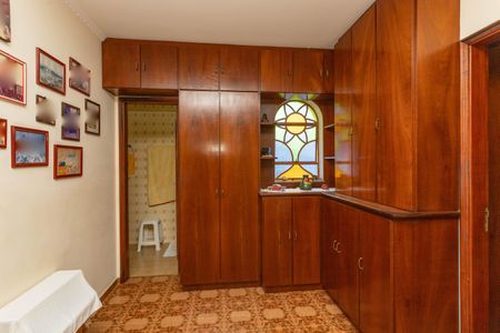 Casa à venda com 133m², 3 quartos e 2 vagas Casa à venda com 133m², 3 quartos e 2 vagasHall dos quartos