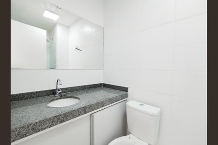 Apartamento à venda com 55m², 2 quartos e 1 vaga Apartamento à venda com 55m², 2 quartos e 1 vagaBanheiro da Suíte 2