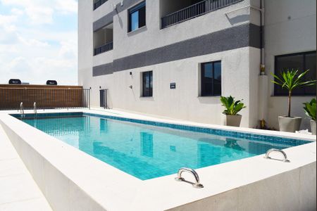 Apartamento à venda com 55m², 2 quartos e 1 vaga Apartamento à venda com 55m², 2 quartos e 1 vagaÁrea comum - Piscina