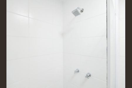 Apartamento à venda com 55m², 2 quartos e 1 vaga Apartamento à venda com 55m², 2 quartos e 1 vagaBanheiro da Suíte 1