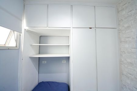 Apartamento à venda com 75m², 3 quartos e 1 vagaQuarto 2