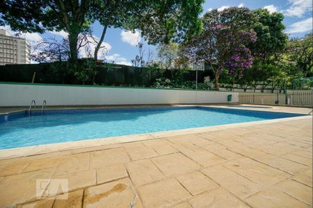 Apartamento à venda com 75m², 3 quartos e 1 vagaÁrea comum - Piscina