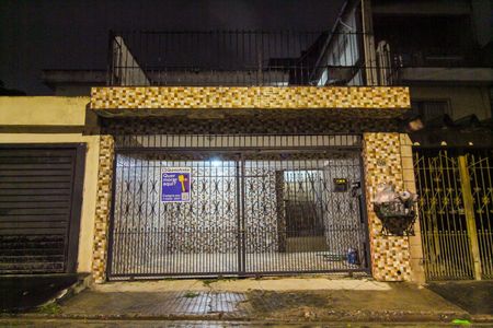 Casa à venda com 125m², 3 quartos e 2 vagas Casa à venda com 125m², 3 quartos e 2 vagasFachada + Plaquinha