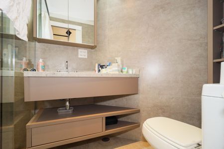 Apartamento à venda com 116m², 2 quartos e 2 vagasBanheiro da Suíte 1