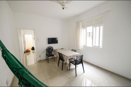 Apartamento à venda com 76m², 2 quartos e 1 vagaSala