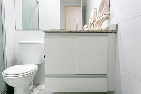 Apartamento à venda com 68m², 2 quartos e 1 vagaBanheiro Social