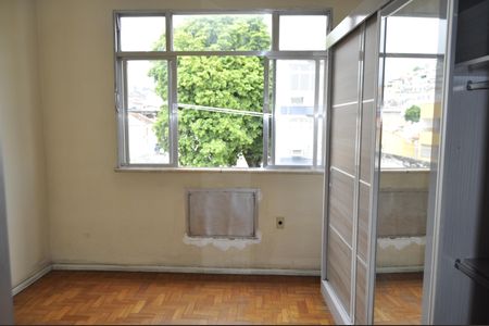 Apartamento para alugar com 65m², 2 quartos e 1 vagaQuarto 1