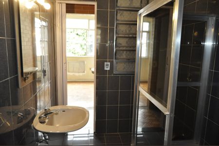 Apartamento para alugar com 65m², 2 quartos e 1 vagaBanheiro