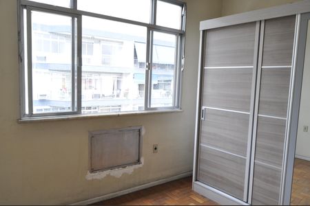 Apartamento para alugar com 65m², 2 quartos e 1 vagaQuarto 1