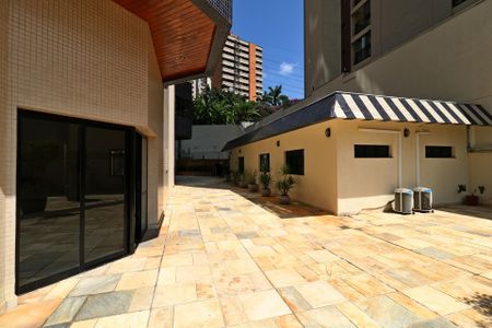 Apartamento à venda com 212m², 4 quartos e 3 vagasÁrea Comum