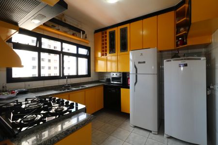 Apartamento à venda com 212m², 4 quartos e 3 vagasCozinha