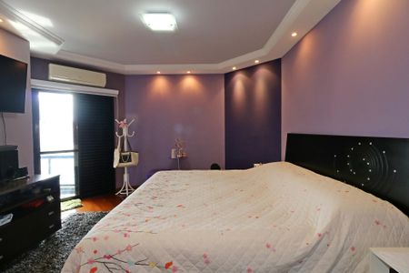 Apartamento à venda com 212m², 4 quartos e 3 vagasSuíte Master