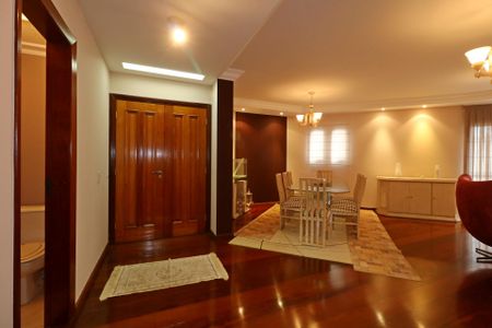 Apartamento à venda com 212m², 4 quartos e 3 vagasSala