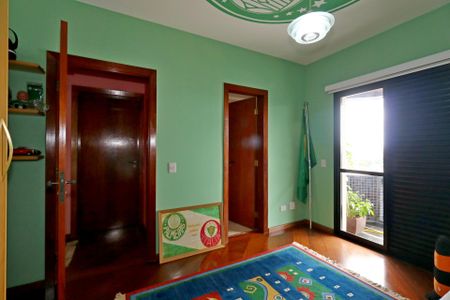 Apartamento à venda com 212m², 4 quartos e 3 vagasSuíte 1