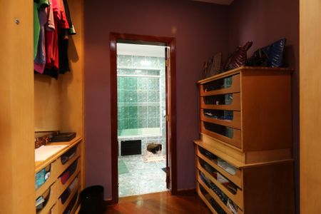 Apartamento à venda com 212m², 4 quartos e 3 vagasCloset da Suíte Master