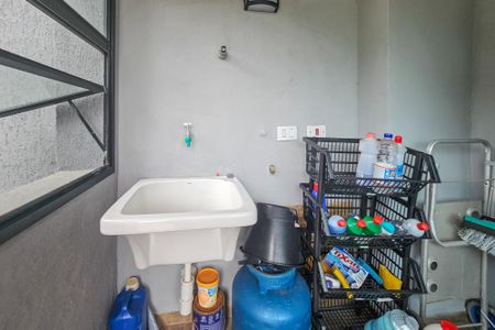 Apartamento para alugar com 207m², 3 quartos e 2 vagas Apartamento para alugar com 207m², 3 quartos e 2 vagasÁrea de serviço