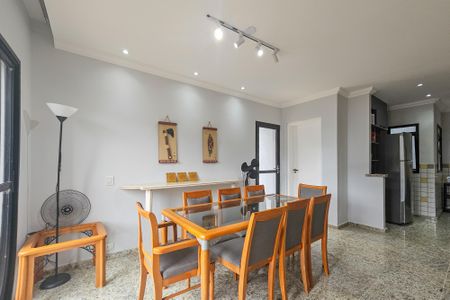 Apartamento para alugar com 207m², 3 quartos e 2 vagas Apartamento para alugar com 207m², 3 quartos e 2 vagasSala