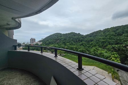 Apartamento para alugar com 207m², 3 quartos e 2 vagas Apartamento para alugar com 207m², 3 quartos e 2 vagasVaranda