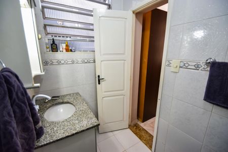Casa de condomínio à venda com 70m², 3 quartos e sem vagaBanheiro da Suíte