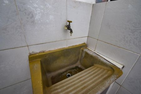 Casa de condomínio à venda com 70m², 3 quartos e sem vagaÁrea de Serviço