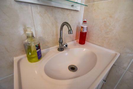 Casa de condomínio à venda com 70m², 3 quartos e sem vagaBanheiro do Terraço