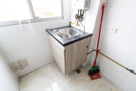 Apartamento para alugar com 42m², 2 quartos e 1 vagaCozinha e Área de Serviço