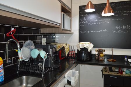 Apartamento à venda com 70m², 3 quartos e 2 vagasCozinha