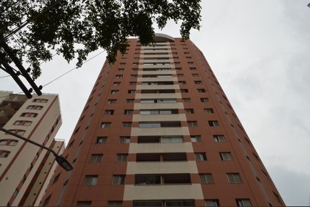 Apartamento à venda com 70m², 3 quartos e 2 vagasFachada