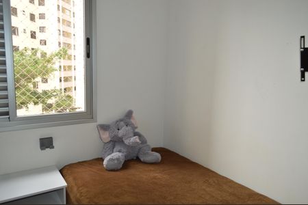 Apartamento à venda com 70m², 3 quartos e 2 vagasQuarto 2