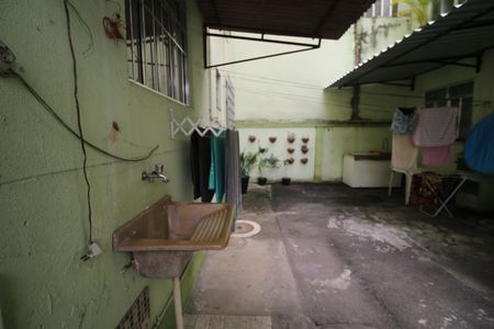 Apartamento para alugar com 70m², 2 quartos e 1 vagaÁrea de Serviço