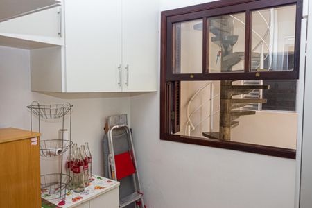 Casa à venda com 190m², 3 quartos e 2 vagas Casa à venda com 190m², 3 quartos e 2 vagasQuarto de Serviço