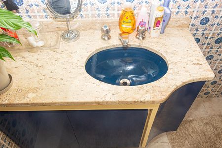 Casa à venda com 190m², 3 quartos e 2 vagas Casa à venda com 190m², 3 quartos e 2 vagasBanheiro da Suíte