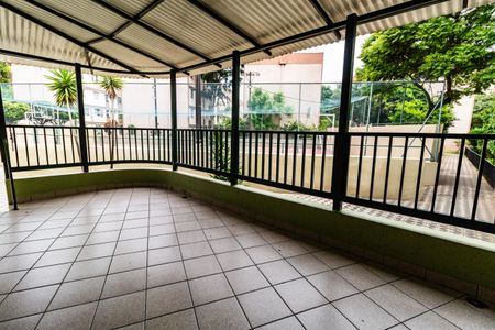 Apartamento para alugar com 66m², 2 quartos e 1 vaga Apartamento para alugar com 66m², 2 quartos e 1 vagaÁrea comum - Salão de festas