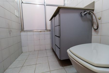 Apartamento para alugar com 66m², 2 quartos e 1 vaga Apartamento para alugar com 66m², 2 quartos e 1 vagaBanheiro