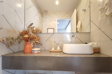 Apartamento à venda com 230m², 3 quartos e 3 vagasBanheiro de Serviço