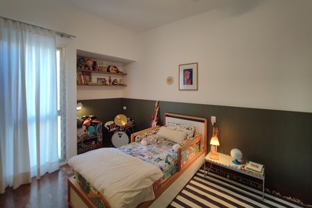 Apartamento à venda com 230m², 3 quartos e 3 vagasQuarto 3