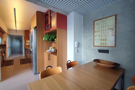 Apartamento à venda com 230m², 3 quartos e 3 vagasCopa