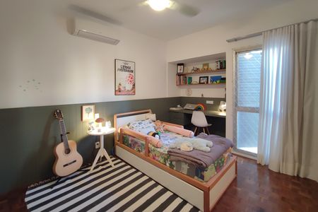 Apartamento à venda com 230m², 3 quartos e 3 vagasQuarto 2